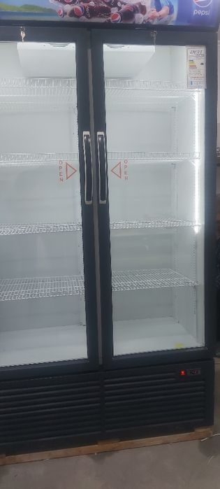 Новые фирменные DEVI витринные холодильник HS430