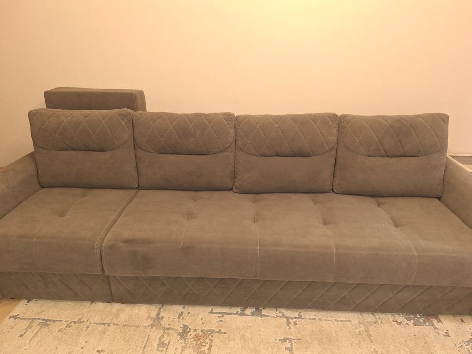 Диван для гостиной