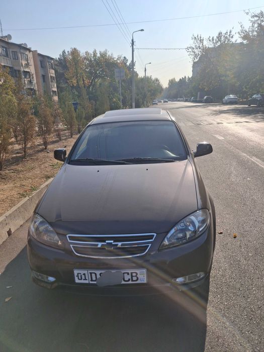 Срочно сотилади Chevrolet Gentra 2018й 81600 км халол келишилади