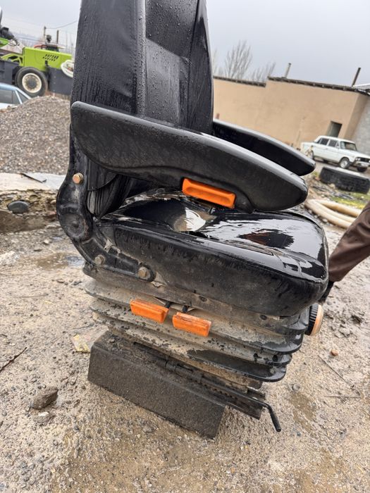 Сидение хорошее состояние