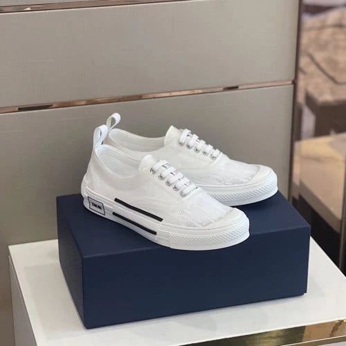 CD B27 Low Top White