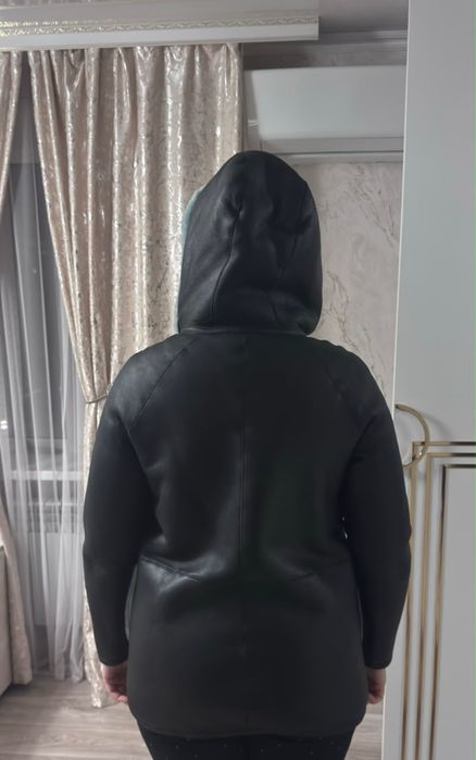 Продам дубленку натуралку.