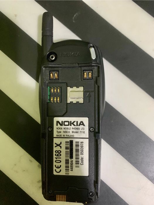 Nokia 7110 ретро-телефон
