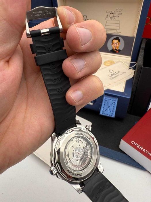 Часовници Omega seamaster Diver 300m сребристо/бяло