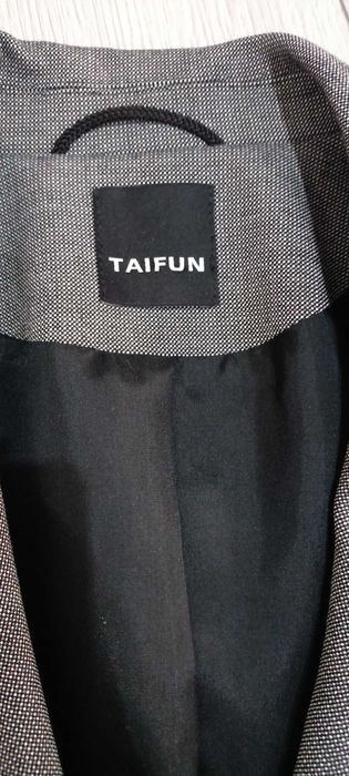 Sacou damă ,in stare impecabilă