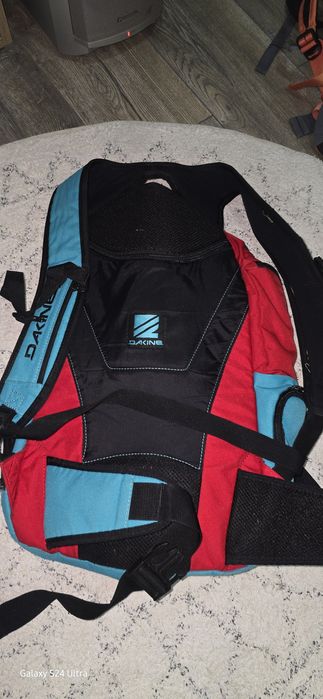 Раници,  Dakine Tatonka