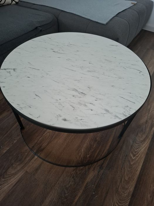 Поръчкова холна маса