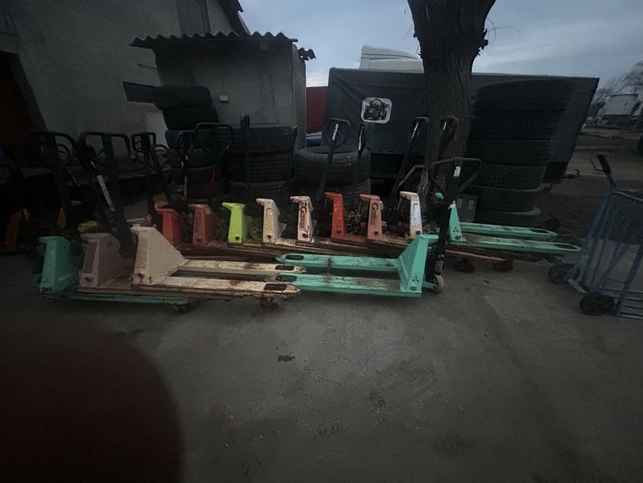 Liză. Manuală.  De vanzare