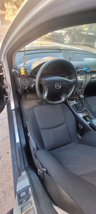 MERCEDES-BENZ C-Class 0 — imagine 5