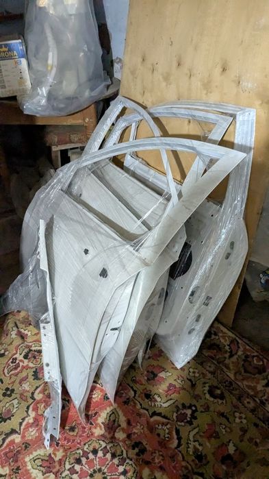 Двери и левое крыло для Шевроле Оникс