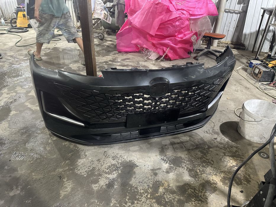 Продам бампер Changan cs55plus рест