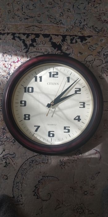 Часы настенные Citizen
