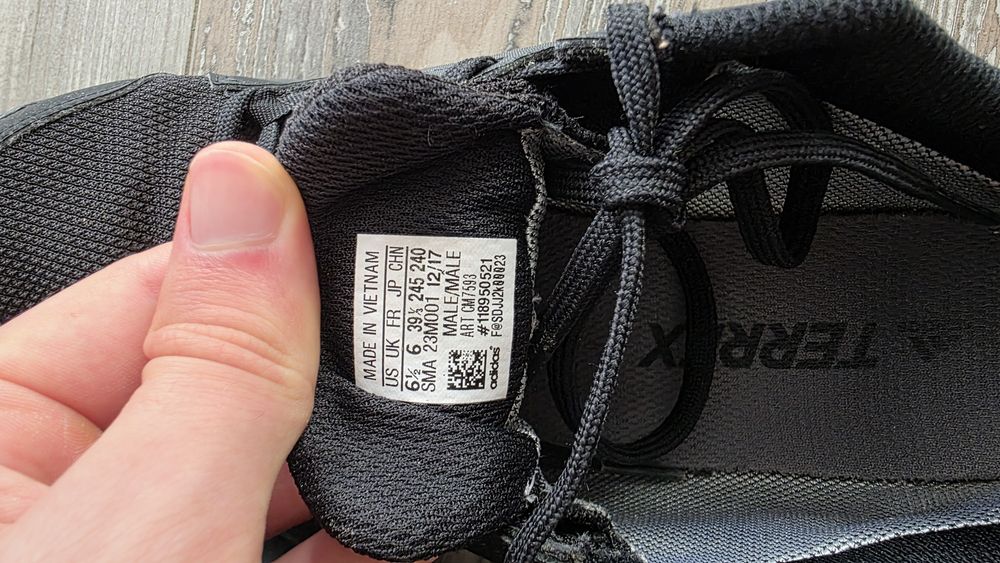 Обувки Adidas gortex