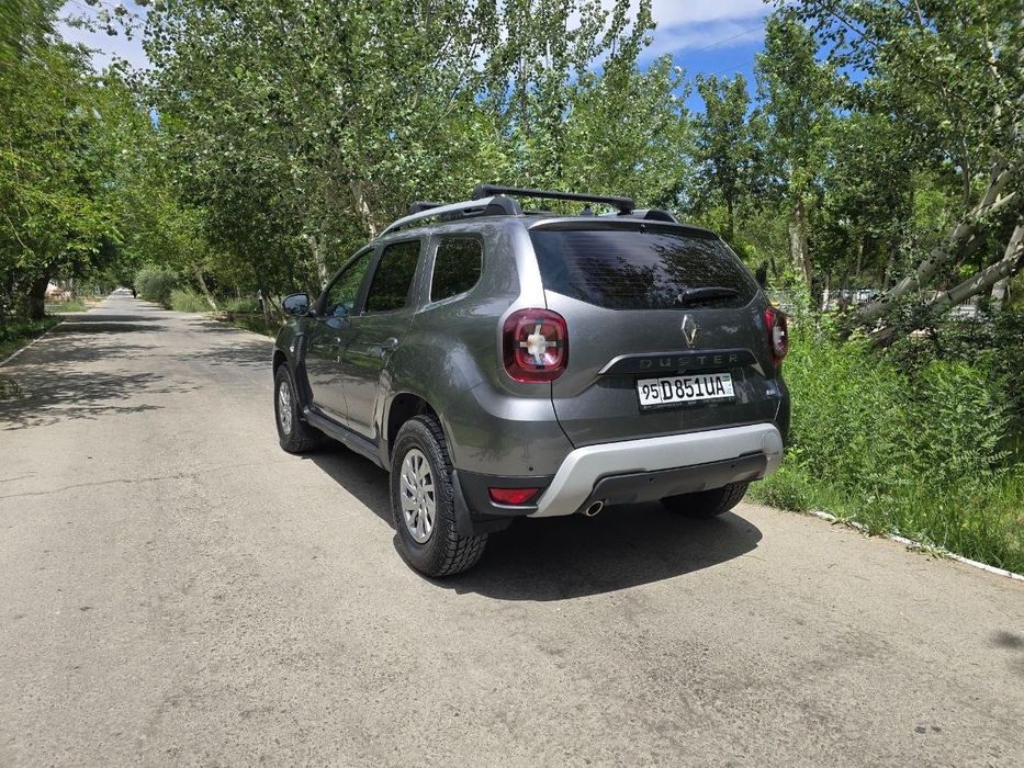 Renault Duster, 2021 г., 1.3 л (турбо), механика, 4WD, пробег 4 000 км