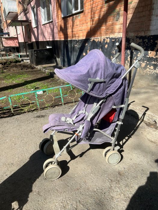 Продаю прогулочную коляску