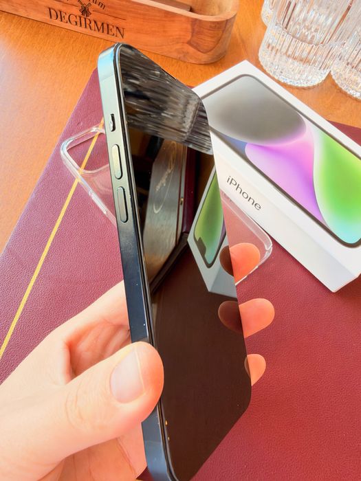 Продается Iphone 14