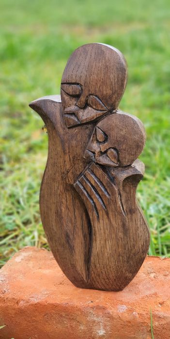 Sculptură în lemn de stejar