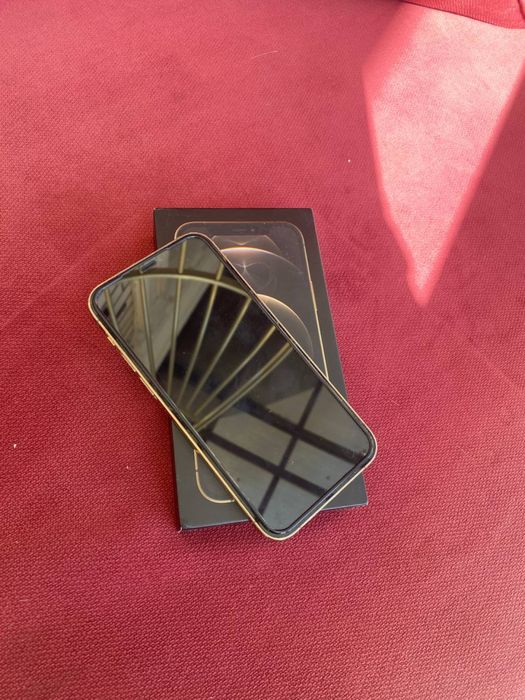 Apple 12 pro gold идиалном состояние