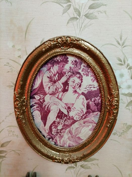 Стара рамка за снимки, гоблени, картини.