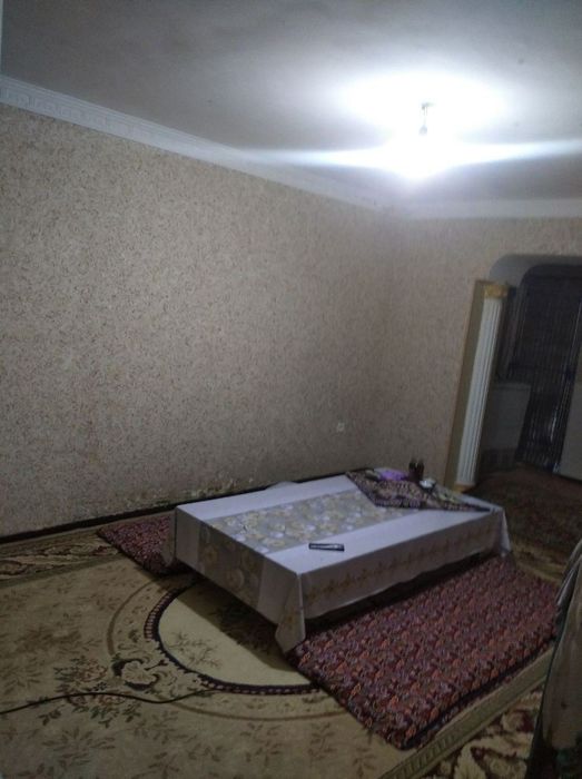 Продается 3 комнатная квартира. Этаж 1.  Радуга.