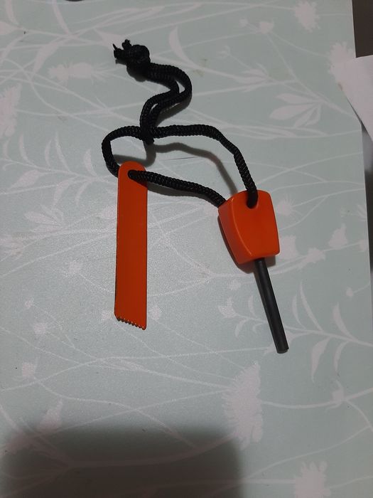 Card supravietuire