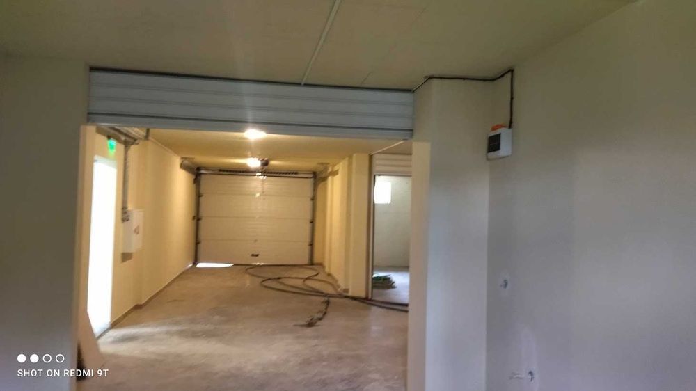 Гараж под наем Три чучура -север, двойна автоматична защита!