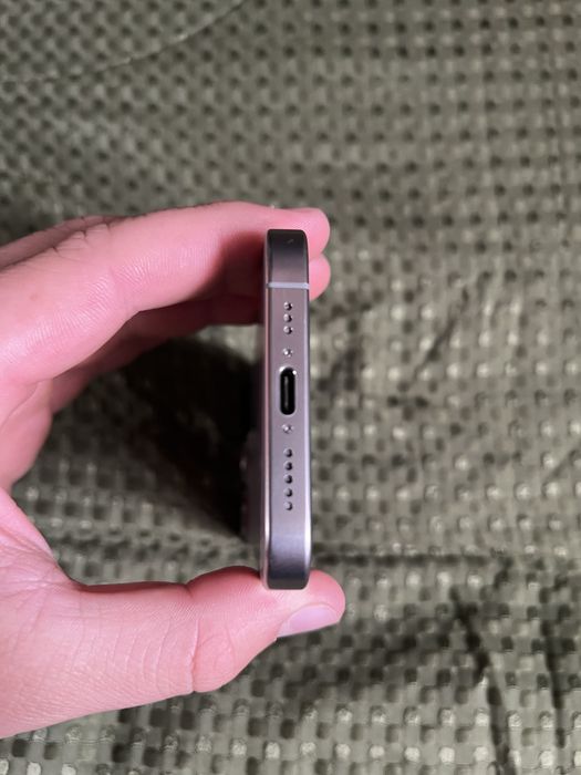 iPhone 15 pro 512 ГБ