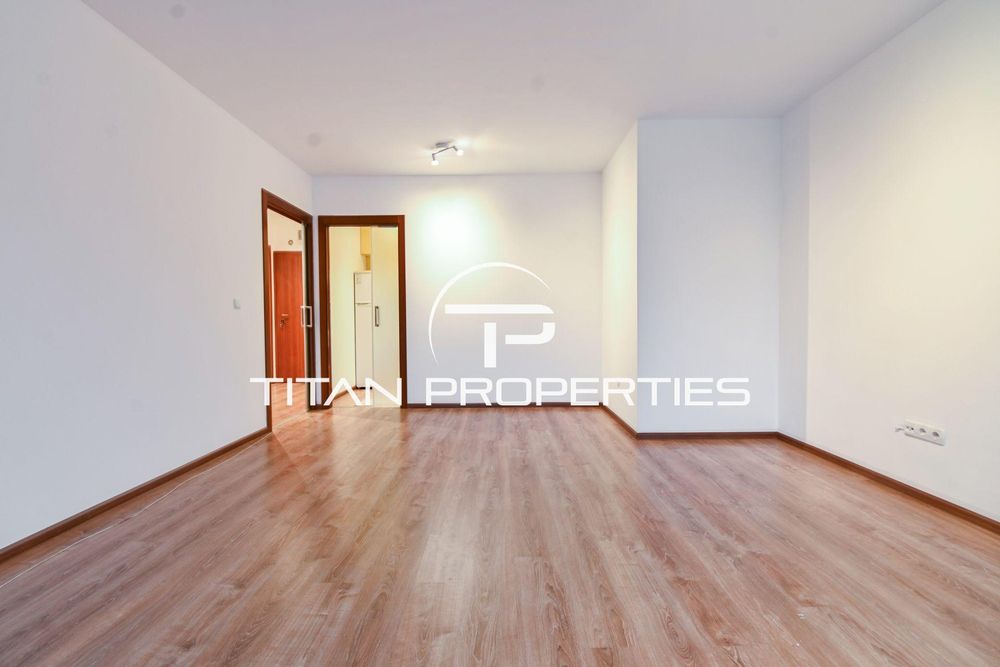 Двустаен, под наем, Център-ЦУМ