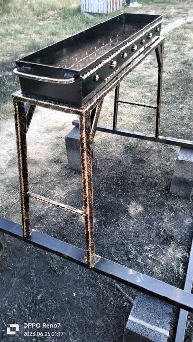 Мангал для шашлыка.