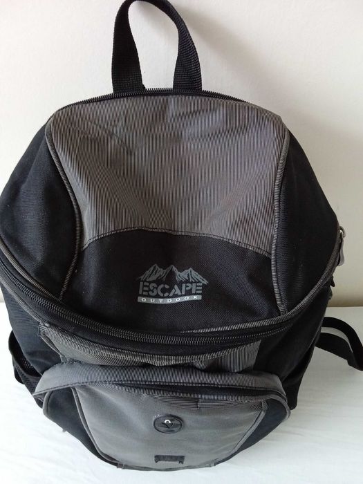 Escape  спортно ежедневна раница