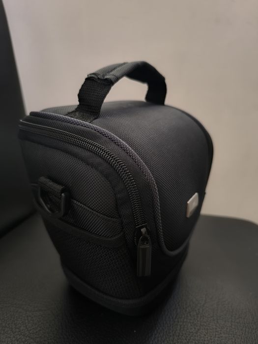 DSLR фотоапарат CANON EOS 2000D