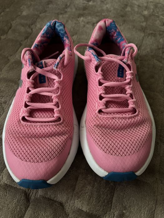 Under armour, н. 36,5