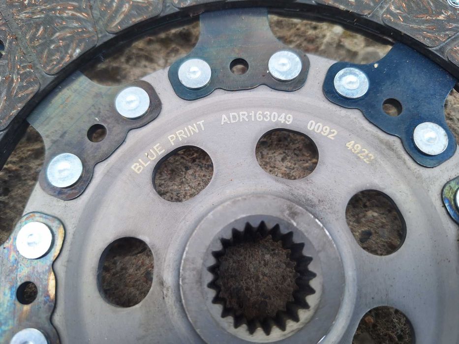 Комплект Съединител Нов Dacia Duster 1,5 dci 110 к.с  2008-2013 Година