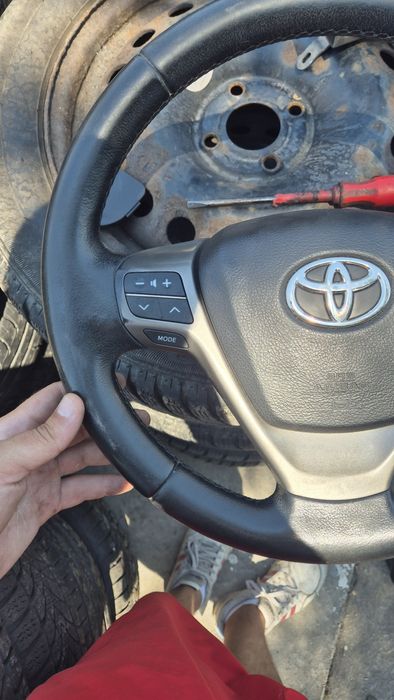 Оригинален Мулти волан за ТОЙОТА Авенс Т27 2008- 2012г