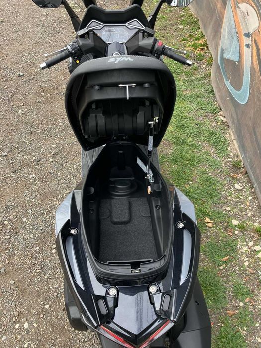 Maxiscuter SYM Cruisym 300, ABS + TCS, Rate 0%!