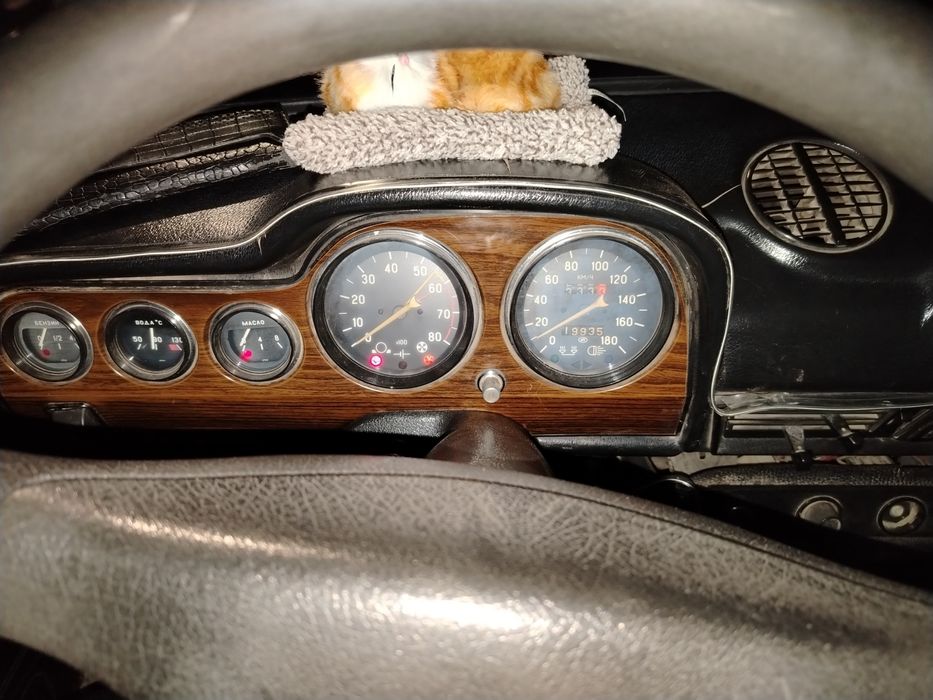 Жигули малиновый цвет