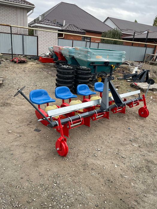 Рассадопосадочная машина двухрядная D-Pol