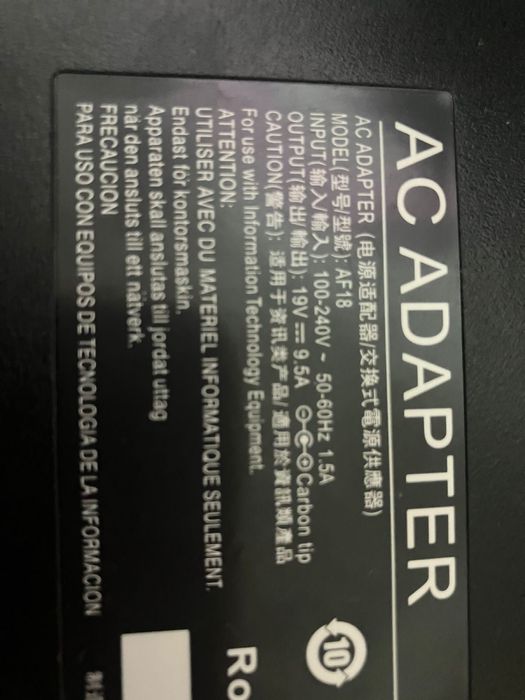 Блок питания 19V 9.5A Блок питания для ноутбука