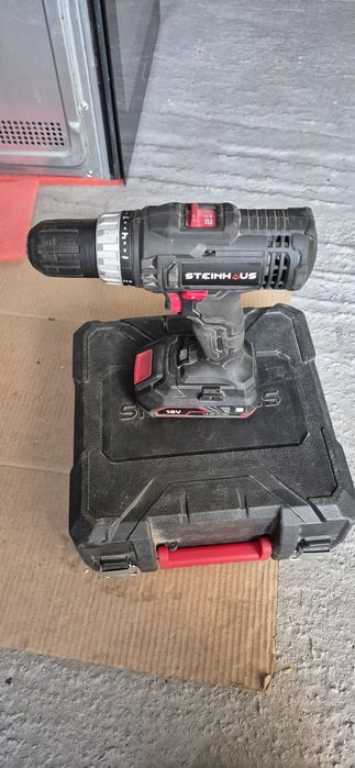 Masina de insurubat si gaurit filetanta cu acumulator 18v
