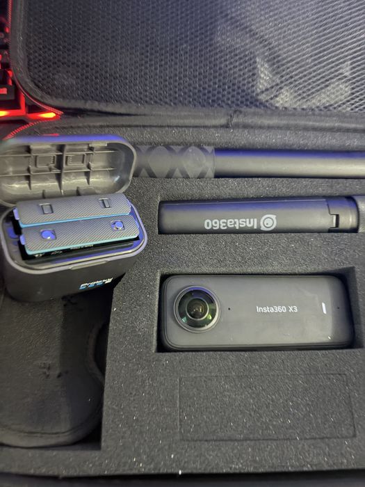 Insta 360 x3 продам