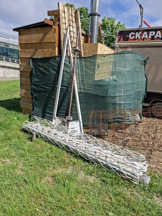 Охранителна ролетна щора