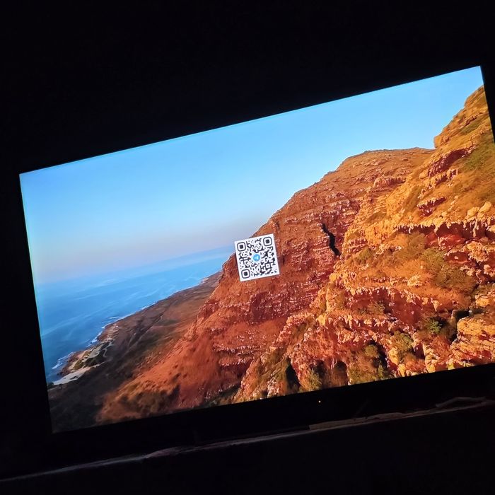 Продам телевизор большой