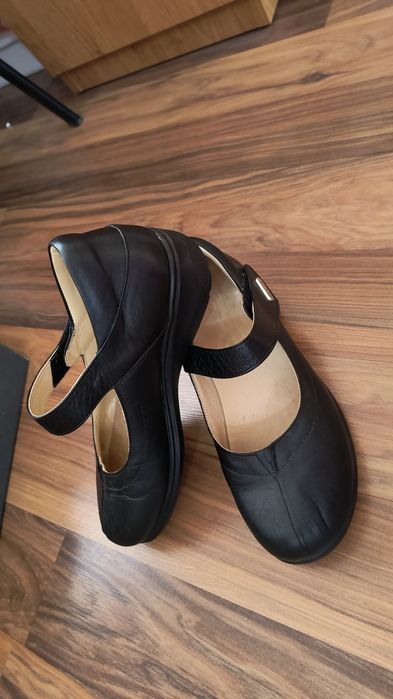 Дамски ежедневни обувки от естествена кожа