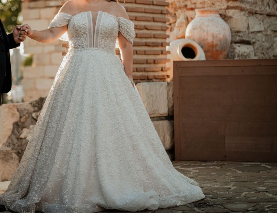 Булчинска  рокля