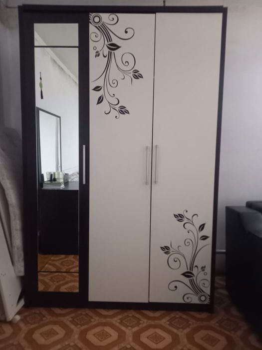 Продам спальны гарнитур