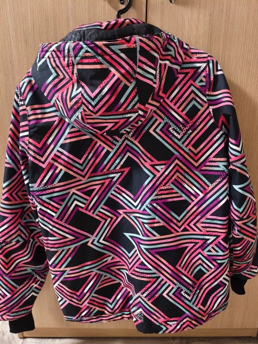 Горнолыжная куртка