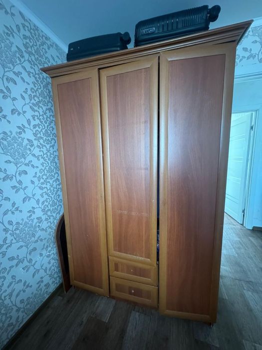 Продам шкаф отличном ввиде,