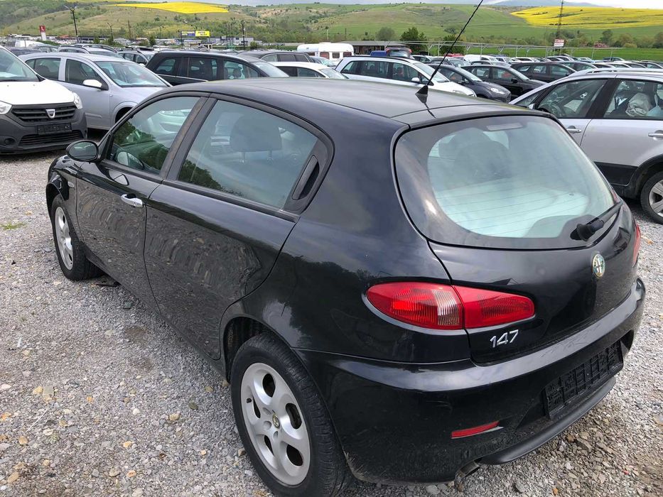 Alfa Romeo 147 1,6 i , Алфа 147 на части!
Февруари 2006