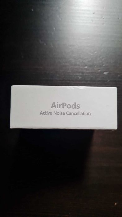 Apple airpods 4-Active Noise Cancelling