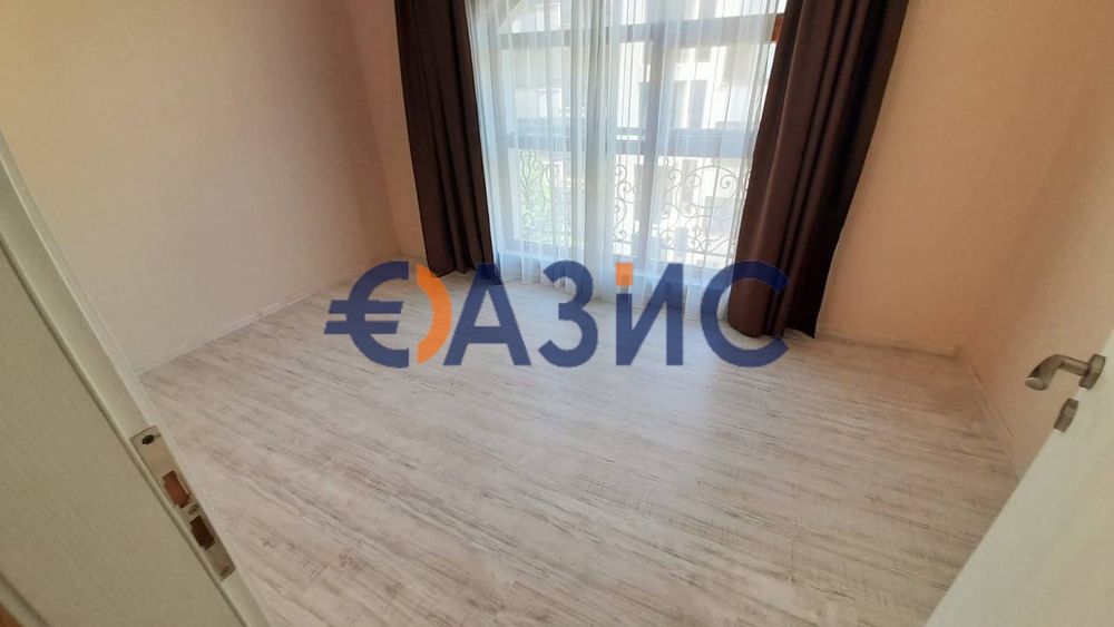 Продава се Двустаен апартамент в к.к. Слънчев бряг - 62 кв.м за 1396 €/кв.м - Снимка #6